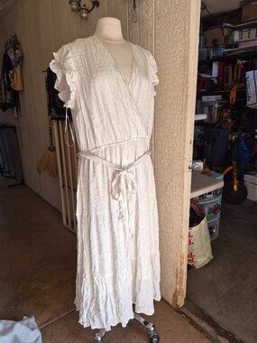 Lane Bryant Cream Summer Maxi Wrap Dress with Metallic Threads Lurex
